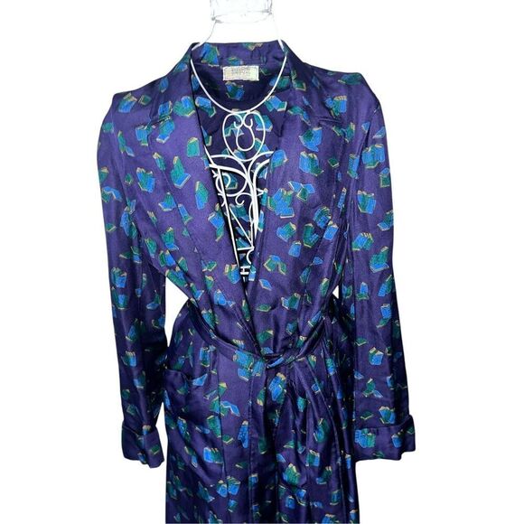 RARE VINTAGE Beautiful Bergdorf Goodman Luxurious Wrap blend book print Alpaca R - Picture 3 of 13